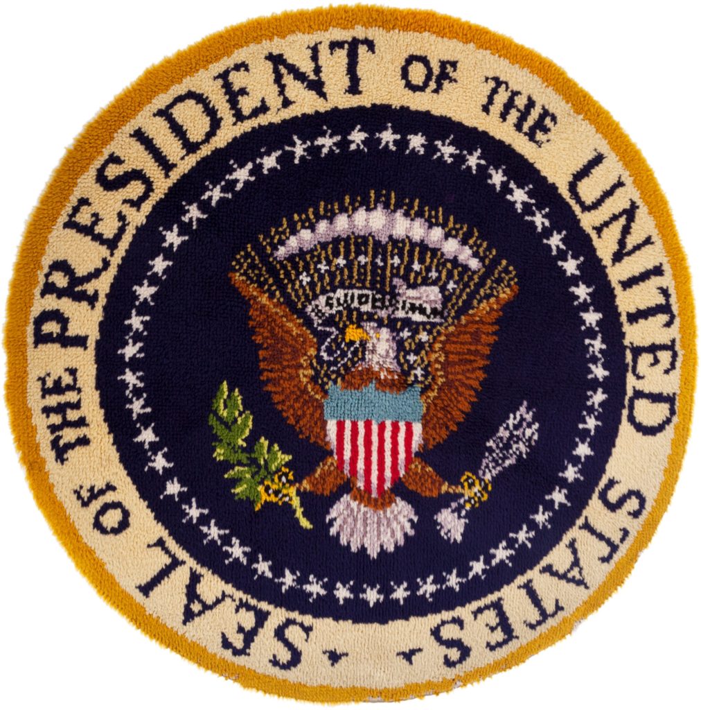 gerald-ford-presidential-seal-hooked-rug